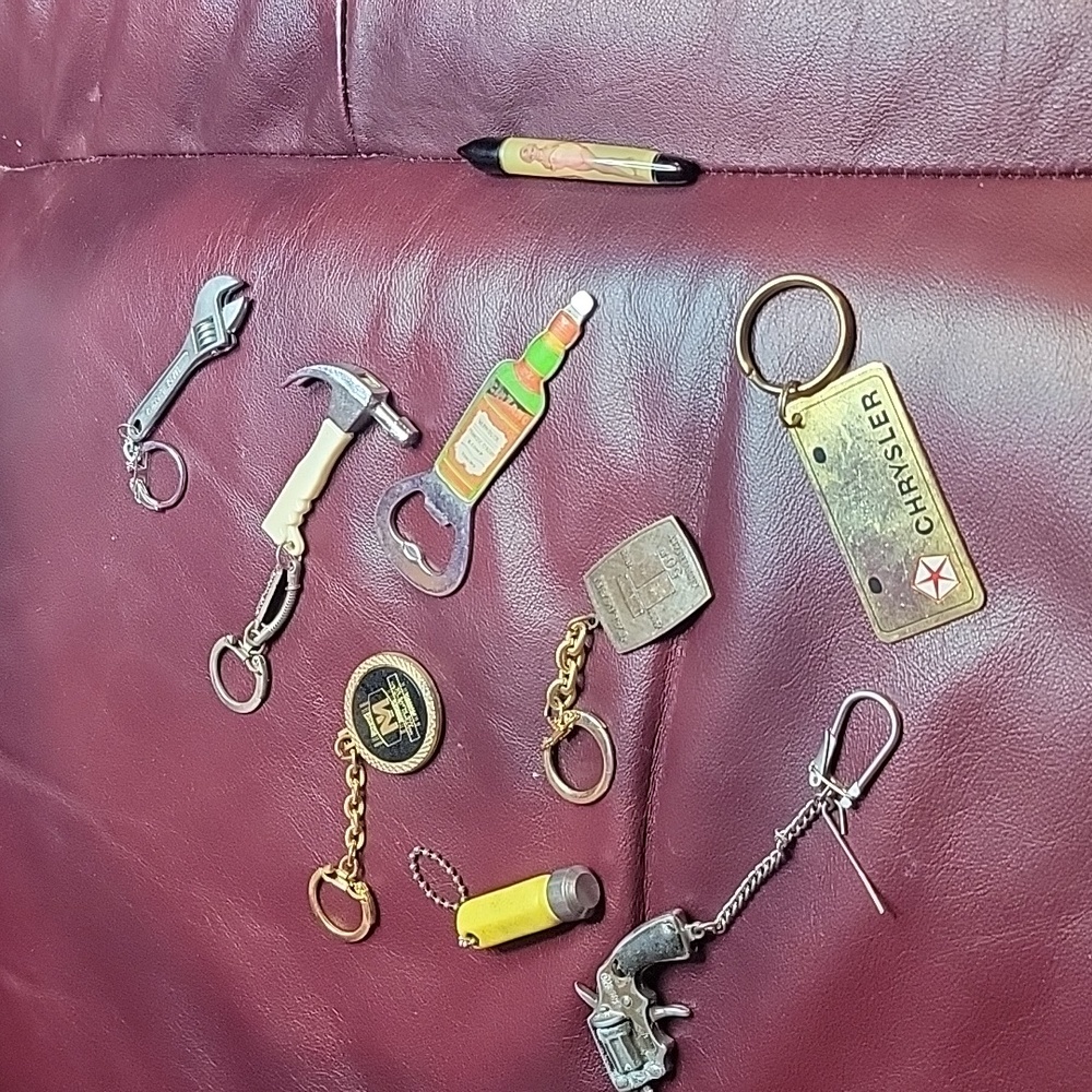 Vintage bundle of keychains. Lot of 10.
